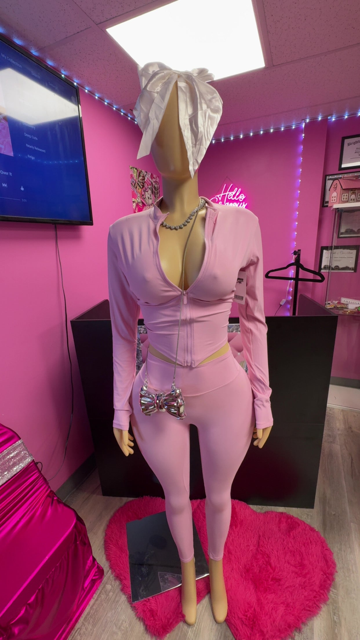 Bubblegum Baddie Set